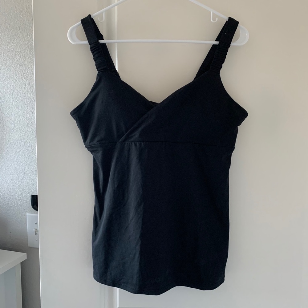 Fabletics Black Workout tank w builtin bra/padding